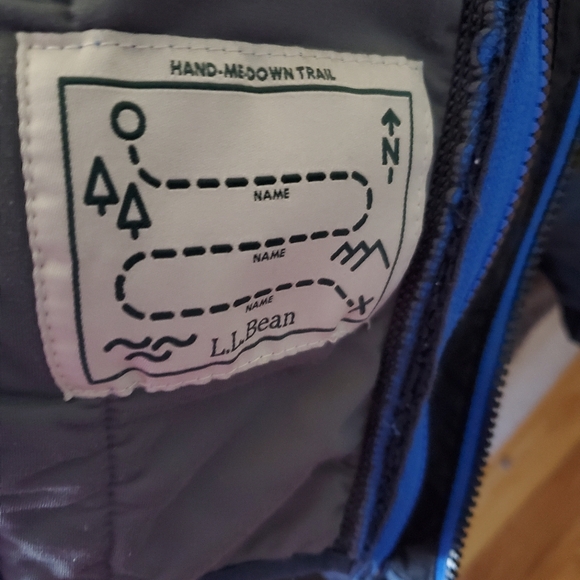 L.L Bean Kids' Fleece-Lined 3-in-1 Jacket Black/Deep Sapphire 6x/7 - Picture 8 of 10